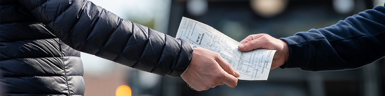 Opposition sur carte grise : que faire avant de vendre ou d'envoyer son véhicule à la casse ?